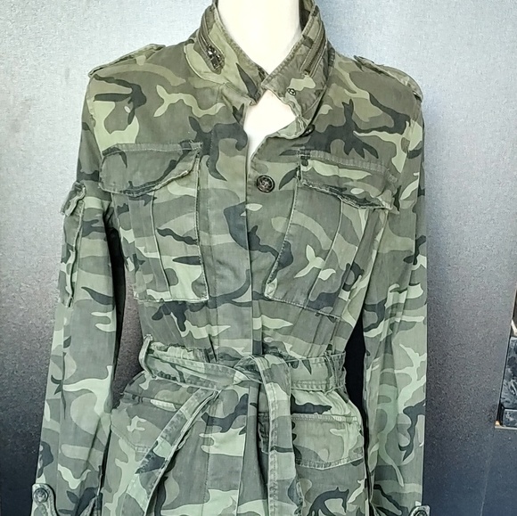 Camo jacket - Picture 1 of 7